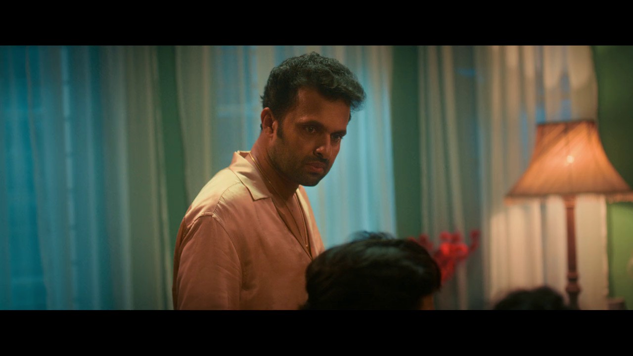 Rifle Club (2024) WEB-DL Hindi + Tel Kan 1080p x264 AVC DDP 5.1 ESub.mkv.0001